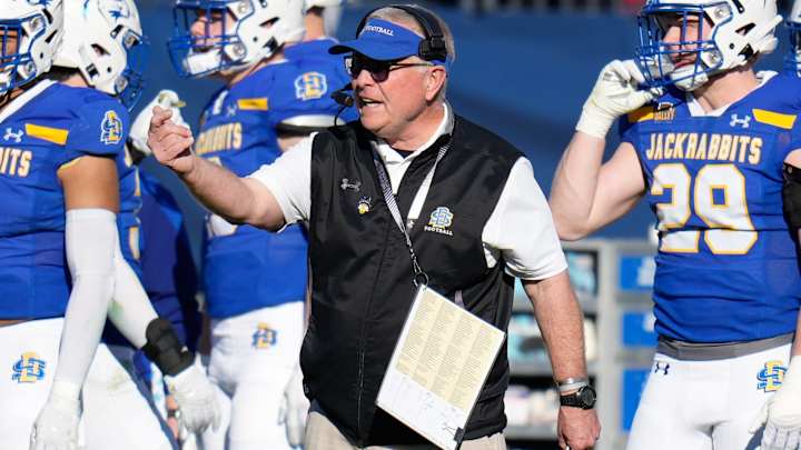 South Dakota State Football’s John Stiegelmeier Announces Retirement