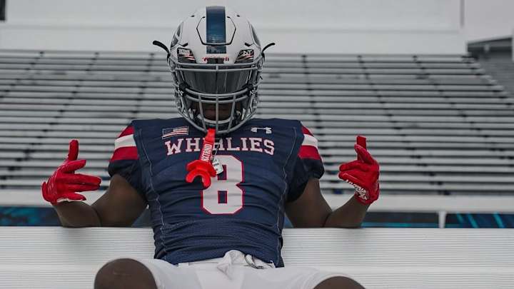 Huskies Offer Elusive Greensboro Wide Receiver/Kick Returner