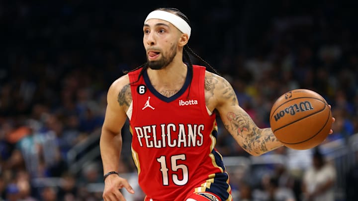 Slumping Pelicans Try To Beat The Heat In Sunday Showdown