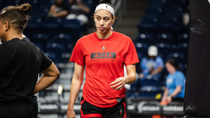 Dearica Hamby Pens Note on ‘Traumatic’ Events that Led to Aces’ Trade Dearica Hamby Pens Note on ‘Traumatic’ Events that Led to Aces’ Trade