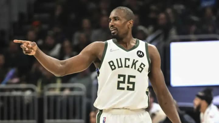 Knicks Trade Rumors: Can Serge Ibaka Help Mitchell Robinson-less Interior?