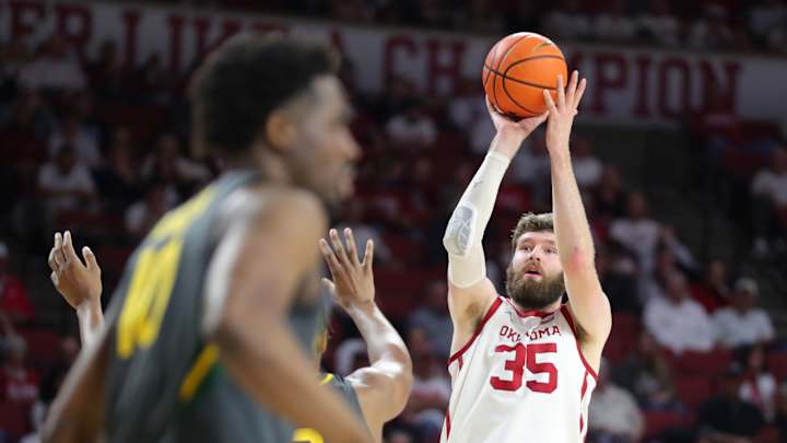 OU Basketball: Oklahoma Falls to No. 21 Baylor to Drop Second Straight Big 12 Contest OU Basketball: Oklahoma Falls to No. 21 Baylor to Drop Second Straight Big 12 Contest