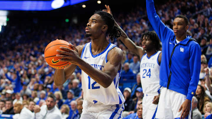 Kentucky Let it Fly From 3-Point Range in Win Over Texas A&M: 'Everyone Was Wide Open.'