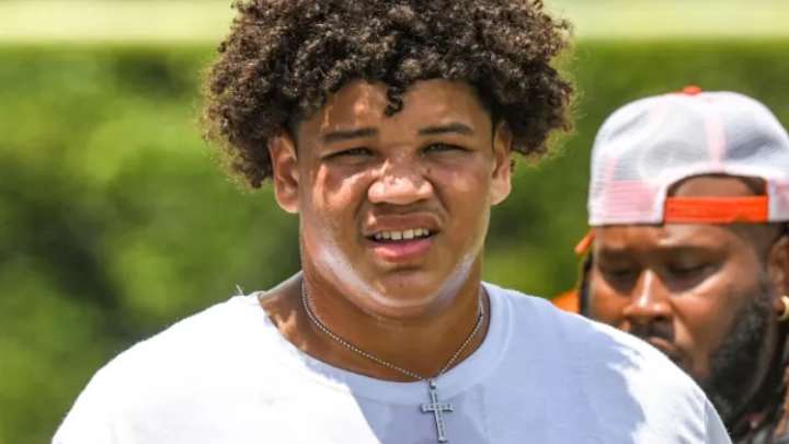 Kam Pringle Announces College Decision