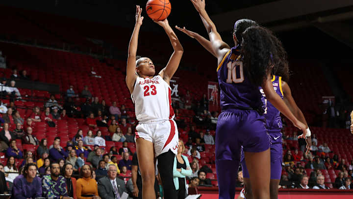 Effort Not Enough as Alabama Women's Basketball Loses to No. 4 LSU