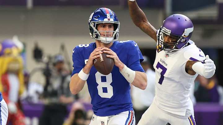 Daniel Jones Linked to Colts by B/R