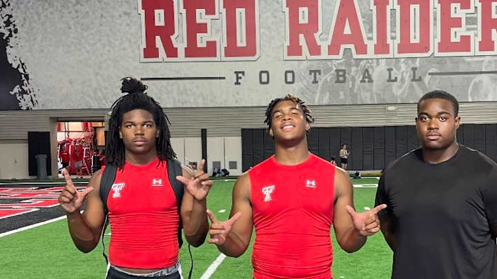 UW Offers Scholarship to Texas Recruit with Unforgettable Name