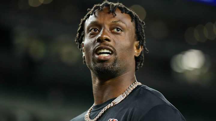 Bengals’ Eli Apple Clarifies Tweet After Being Called Out by Bills’ Shaq Lawson