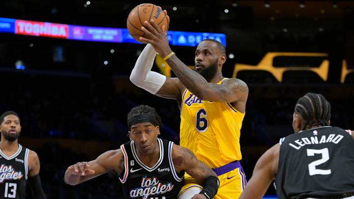 Lakers News: 46-Point Night From LeBron James Can't Prevent Defeat To Clippers