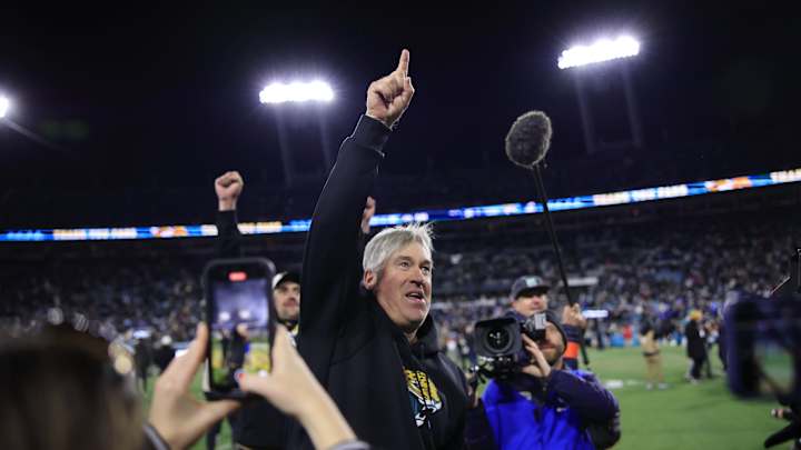 Jaguars' Doug Pederson Officially Named Finalist For Coach of the Year