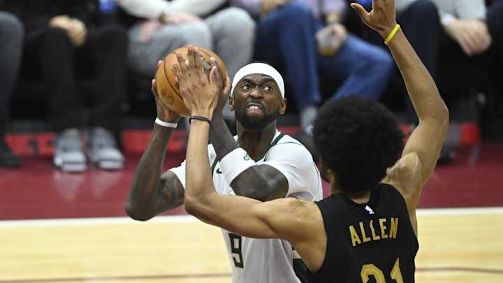 Milwaukee Bucks Lose Bobby Portis To Knee Injury Just As They Were Getting Healthy