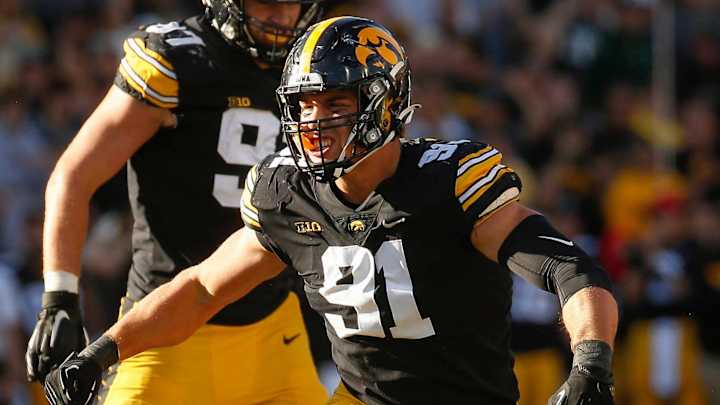 Seahawks Pursue Defensive Upgrades in Pre-Senior Bowl 7-Round Mock Draft