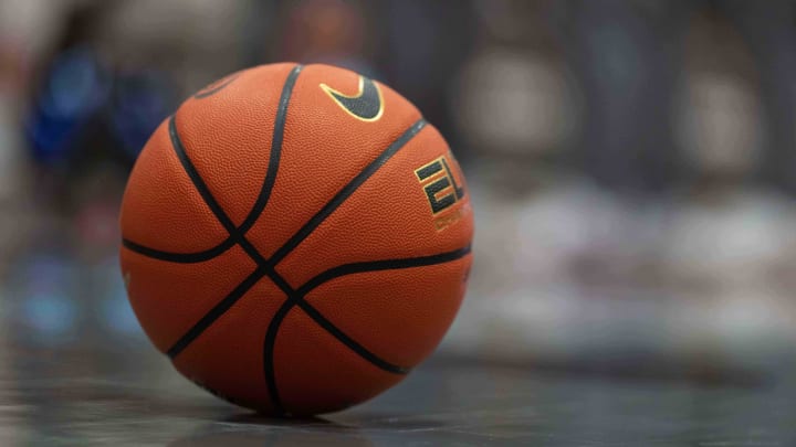 Uber Eats Driver Wanders on Court During College Basketball Game (Video)