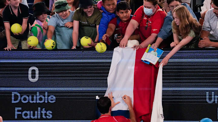 Police Question Australian Open Fans for Displaying Russian Flag, per Report