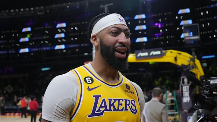 NBA Top Performances, Jan. 25: Anthony Davis Makes Return In Lakers' Victory Against Spurs
