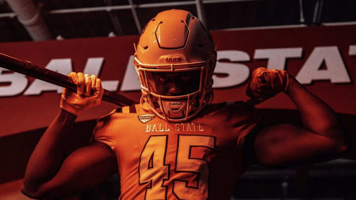 WVU Hosts JUCO Pass Rusher Who is Nearing a Decision