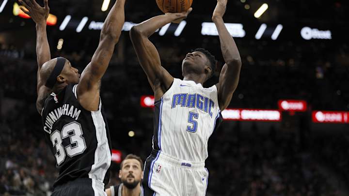 Magic's Mo Bamba Falling Out of Favor; Could Mavs Pursue Trade?