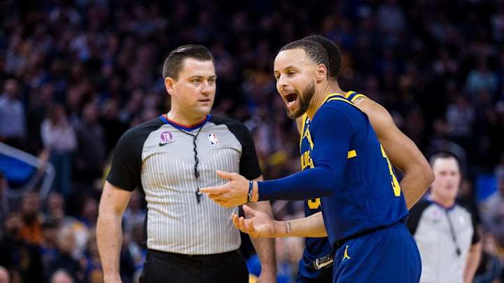 Steph Curry Gives Details of Ejection During Warriors vs Grizzlies