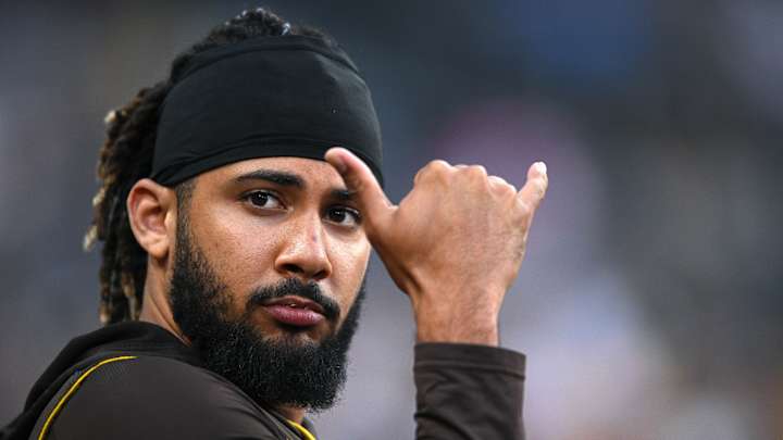 WATCH: Fernando Tatis Jr. Takes Batting Practice After Wrist Surgery WATCH: Fernando Tatis Jr. Takes Batting Practice After Wrist Surgery