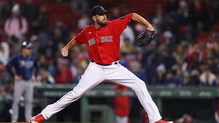 Is Former Red Sox Reliever Barnes Really the Answer for the Chicago Cubs?