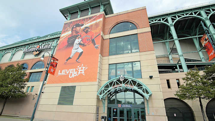 New Astros GM Dana Brown Makes Interesting Comment About Analytics