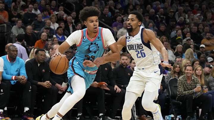 NBA Top Performers, Jan. 26: Spencer Dinwiddie Fills In For The Injured Luka Doncic To Lead Mavs Past Suns NBA Top Performers, Jan. 26: Spencer Dinwiddie Fills In For The Injured Luka Doncic To Lead Mavs Past Suns