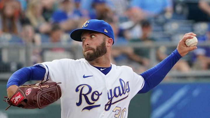 Rangers Sign Danny Duffy, Four Others to Minor-League Deals