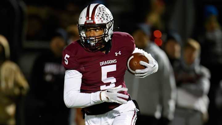 Cornerback Leonard Moore Commits To Notre Dame Cornerback Leonard Moore Commits To Notre Dame