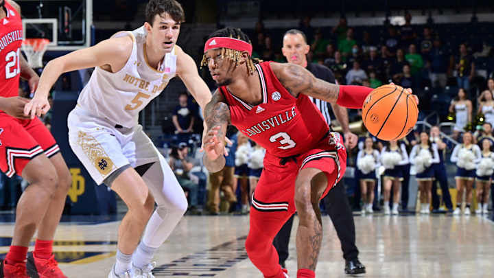 Louisville Falls Behind Early at Notre Dame, Extends Losing Streak to 10