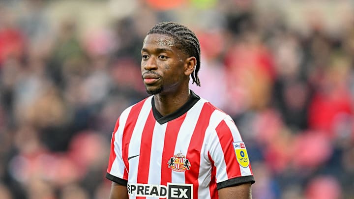 Tony Mowbray shares injury update on Aji Alese ahead of Sunderland's play-off clashes