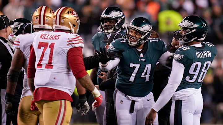 49ers’ Trent Williams Throws Eagles Player During On-Field Brawl (Video)