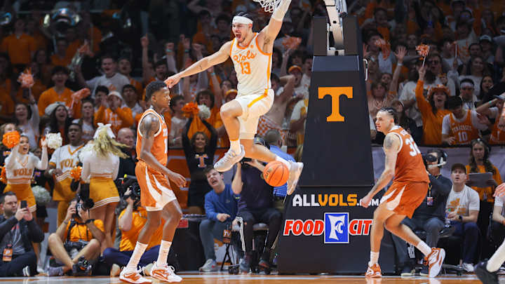 NBA Scouts Fill Thompson-Boling Arena