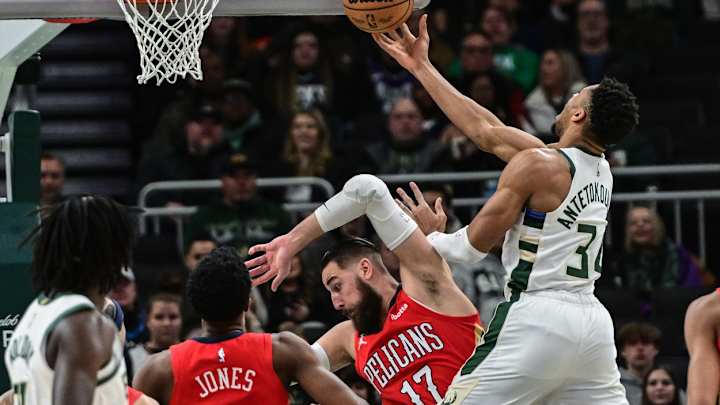 With CJ McCollum and Zion Williamson out, Milwaukee Bucks put the clamps on New Orleans Pelicans center Jonas Valanciunas