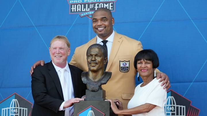 Hall of Fame DE Seymour Treasured His Time With the Raiders