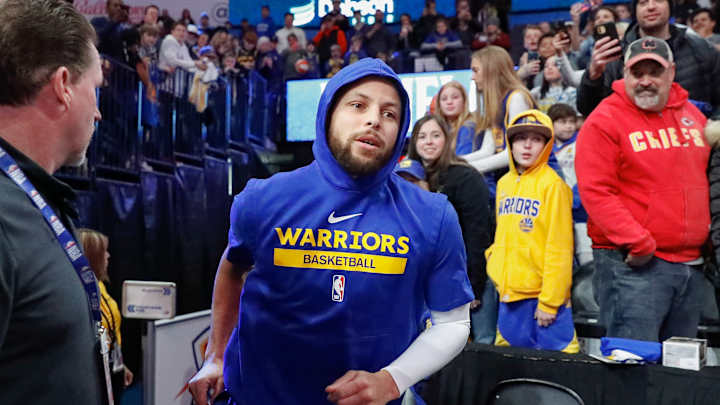 Steph Curry Makes History in Warriors vs. Thunder Game