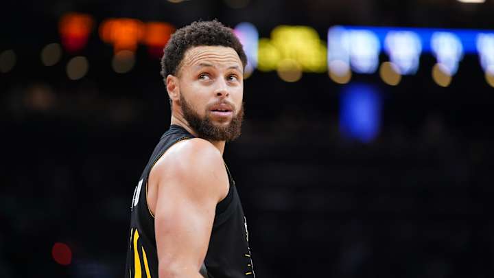 Steph Curry Becomes First Player in NBA History to Achieve This Feat