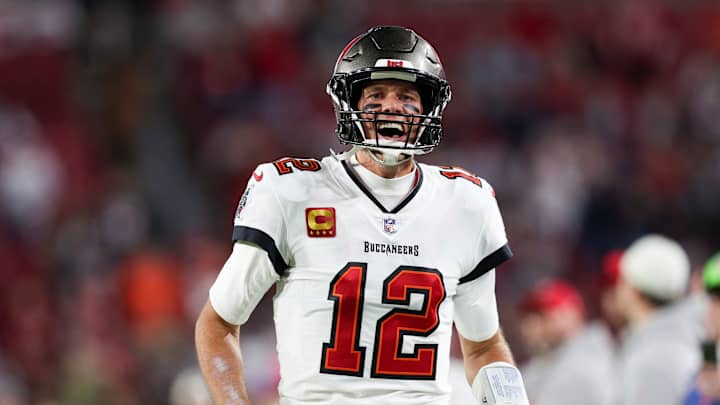 NFL Analyst Floats Idea of Tom Brady Joining the Detroit Lions