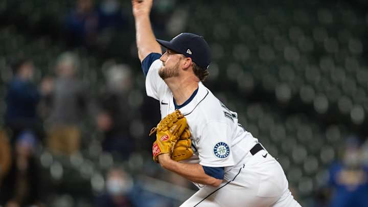 Dodgers Land Veteran Reliever on Minor League Deal