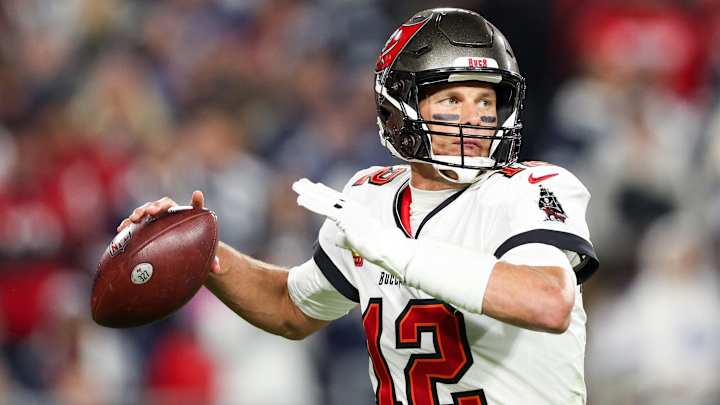 Tom Brady Announces Retirement From NFL Football