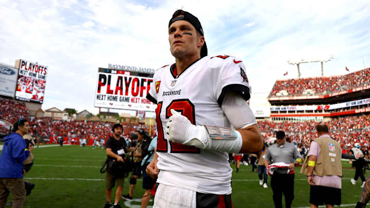 Tom Brady Was Either Going to Retire or Return to Bucs, per Source