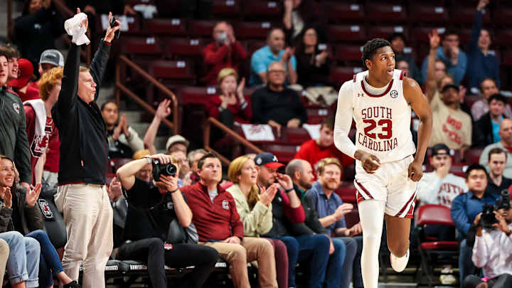 Gamecocks' Losing Streak Extended With Loss to Mississippi State