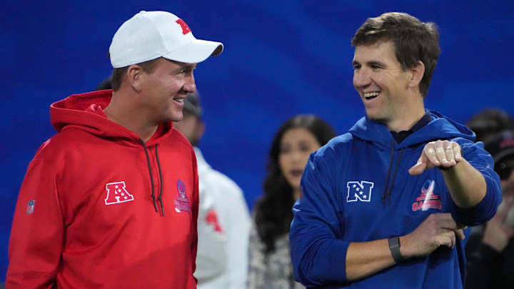 Eli Manning Roasts Peyton With Epic Tweet After Emmy Award Announcement Eli Manning Roasts Peyton With Epic Tweet After Emmy Award Announcement