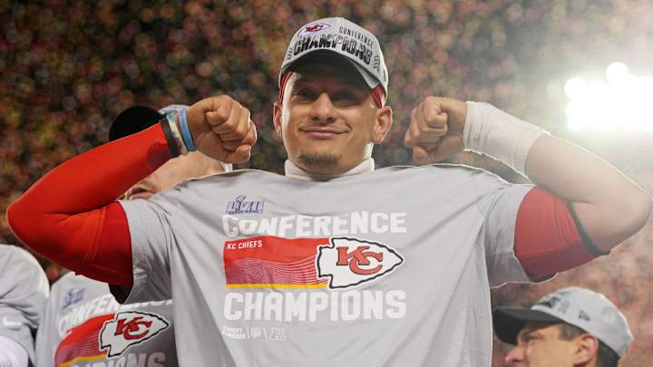 Patrick Mahomes Explains Reasons for Choosing Between Michael Jordan, LeBron James