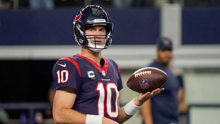 Texans DeMeco Ryans: What’s Coach Really Think on Davis Mills vs. QBs Young & Stroud? Texans DeMeco Ryans: What’s Coach Really Think on Davis Mills vs. QBs Young & Stroud?
