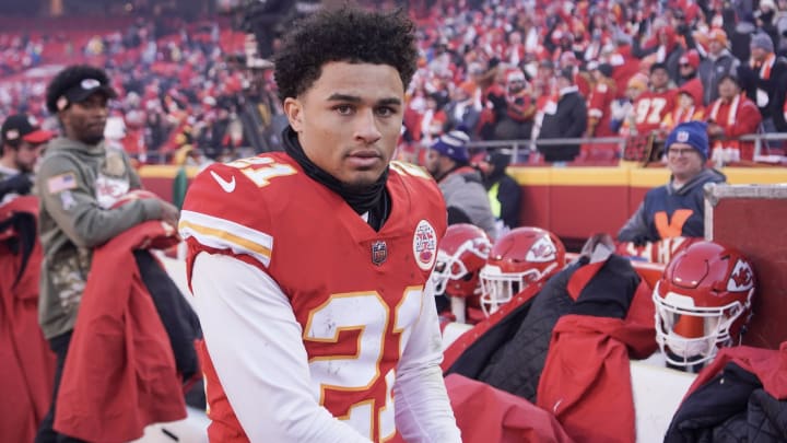 While His UW Career Ended in Bad Way, McDuffie's NFL World Couldn't Be Better