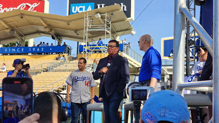 Dodgers News: Fans Will Finally Get Their Fernando Valenzuela Wish