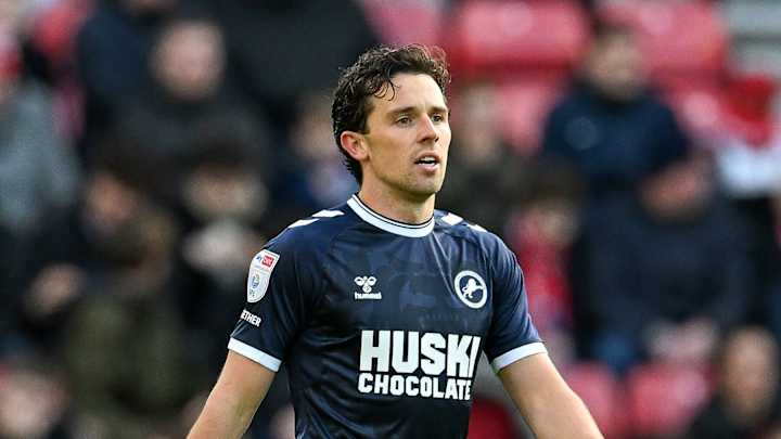 Former Sunderland man 'gutted' to be denied by linesman's flag and 'worldie' save