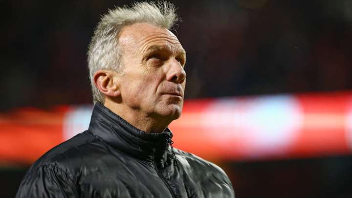 Joe Montana Thinks 49ers Should Start Jimmy Garoppolo at QB for 2023 Season