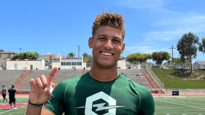 Recruiting Duce Robinson featured 'highs and lows' for USC football staff Recruiting Duce Robinson featured 'highs and lows' for USC football staff
