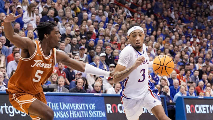Harris, McCullar, Dick shine as Kansas holds off Texas 88-80 Harris, McCullar, Dick shine as Kansas holds off Texas 88-80